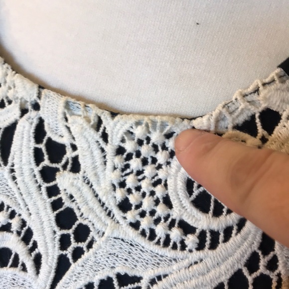 Anthropologie Maeve peplum top 4 - Picture 2 of 8